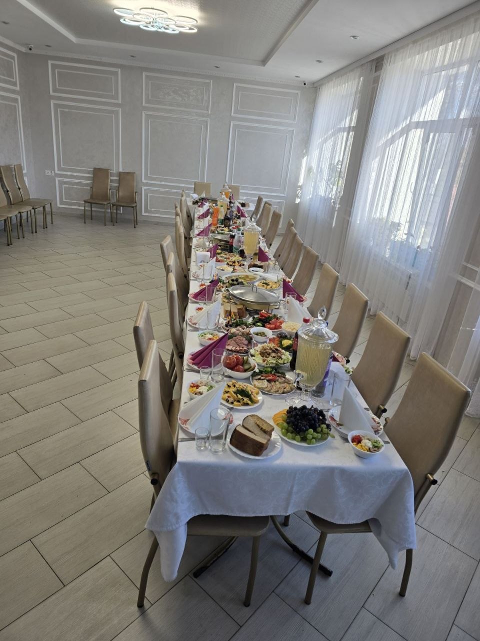 Банкетный зал