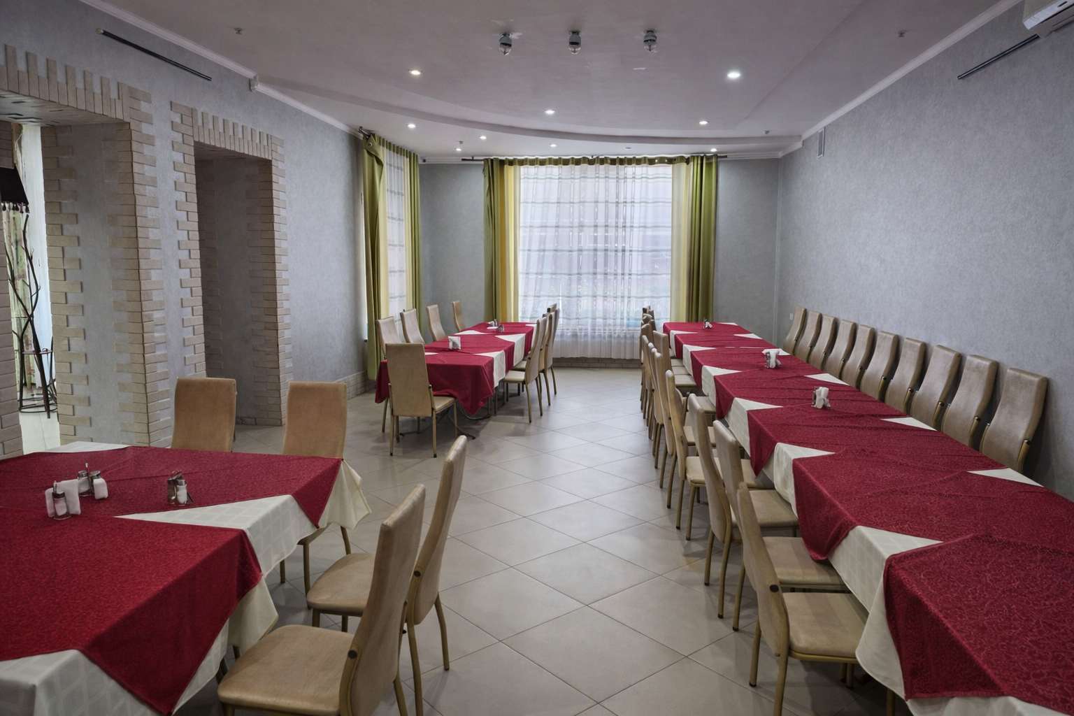 Столовая на Сновской, интерьер 2